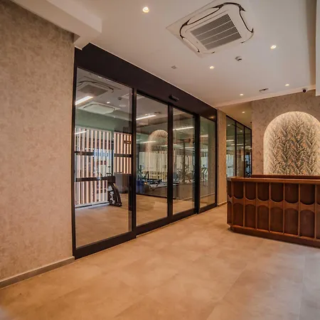 Newly Built Luxury With Incredible Sea View *